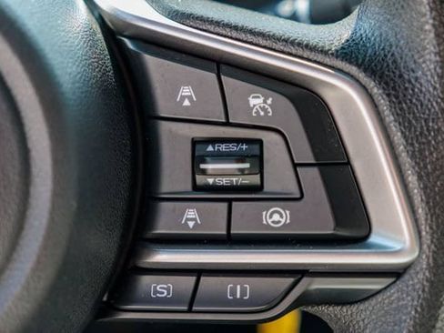 Used 2021 Subaru Forester AWD/4WD image 29