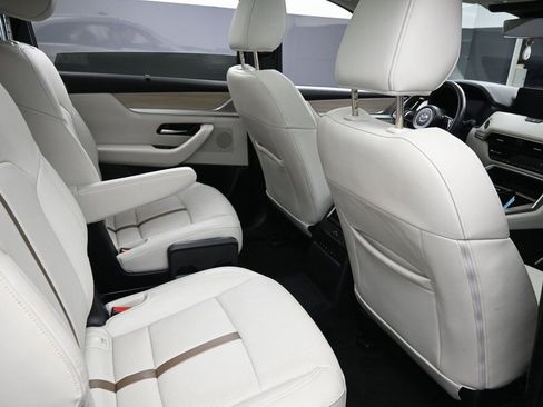 Used 2024 MAZDA CX-90 3.3 Turbo S w/ Premium Package image 34