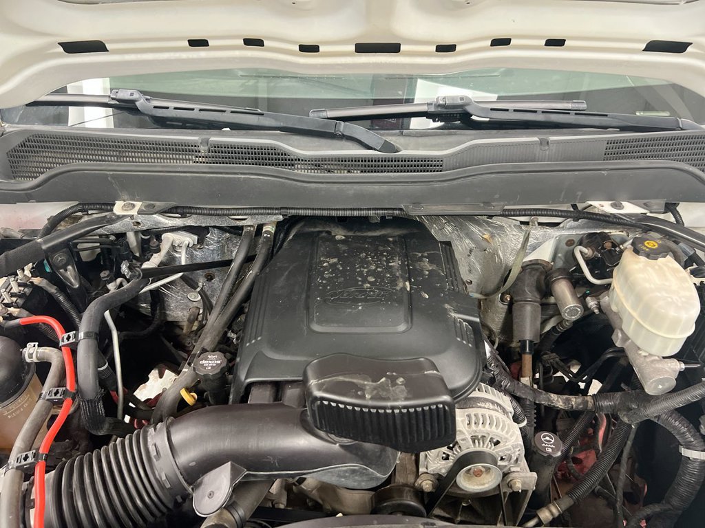 Used 2015 Chevrolet Silverado 3500 W/T RWD image 17