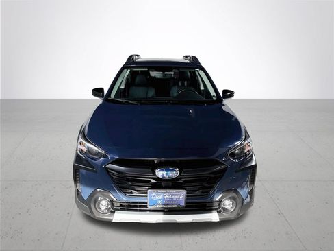 Certified 2024 Subaru Outback Limited XT AWD/4WD image 3