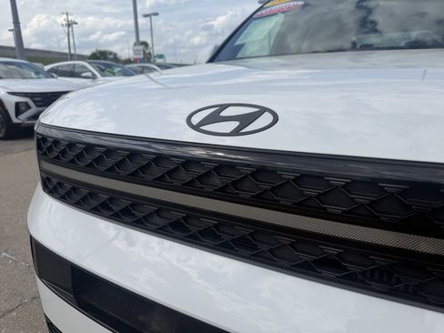 Used 2025 Hyundai Santa Fe Calligraphy AWD/4WD image 20