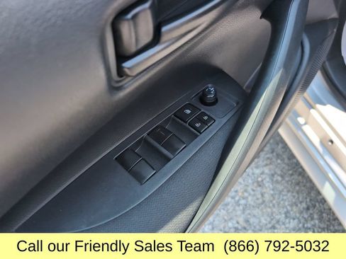 Used 2023 Toyota Corolla LE FWD image 13