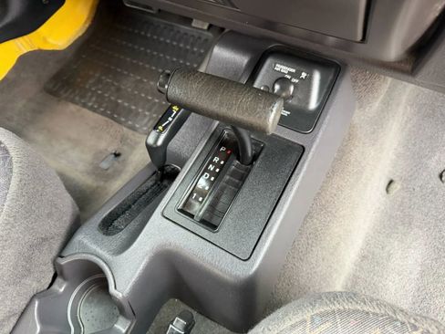 Used 2002 Jeep Wrangler X AWD/4WD image 73