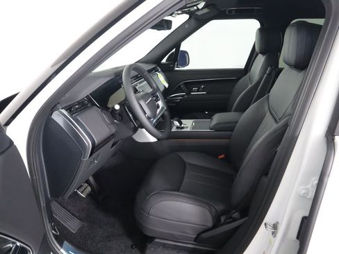 New 2026 Land Rover Range Rover SE image 20