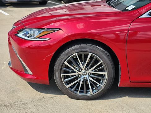 Certified 2025 Lexus ES 350 w/ Premium Package FWD image 8