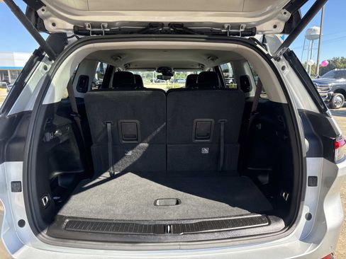 Used 2023 Jeep Grand Cherokee L Limited image 8