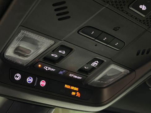 Used 2020 Cadillac XT5 Premium Luxury AWD/4WD image 35