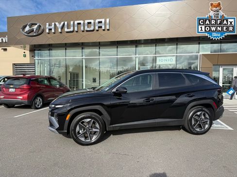 Certified 2025 Hyundai Tucson SEL AWD/4WD image 1