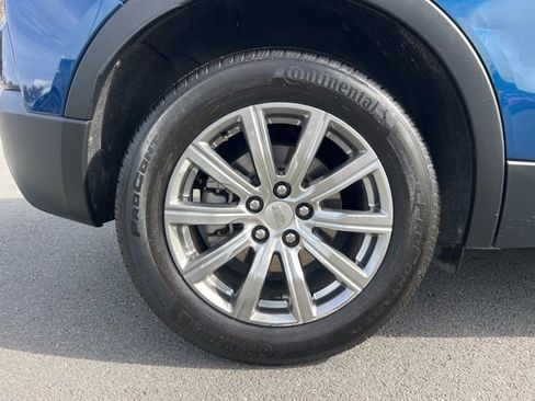 Used 2019 Cadillac XT4 Premium Luxury w/ Cold Weather Package image 5