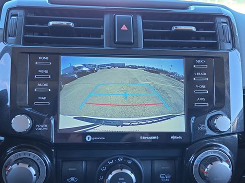 Used 2021 Toyota 4Runner TRD Off-Road Premium image 19