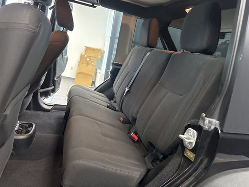 Used 2018 Jeep Wrangler Unlimited Sport w/ Power Convenience Group image 22