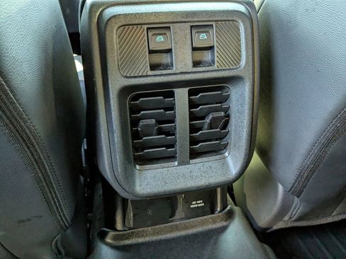 Used 2025 Ford Bronco Outer Banks image 15