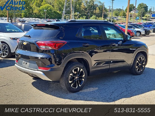 Used 2023 Chevrolet TrailBlazer LT FWD image 5