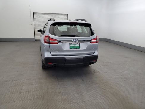 Used 2021 Subaru Ascent 8-Passenger AWD/4WD image 6