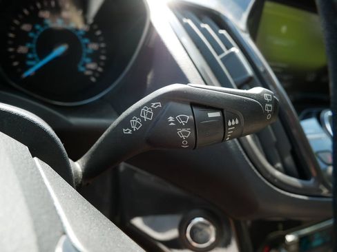 Used 2015 Ford Escape Titanium AWD/4WD image 27