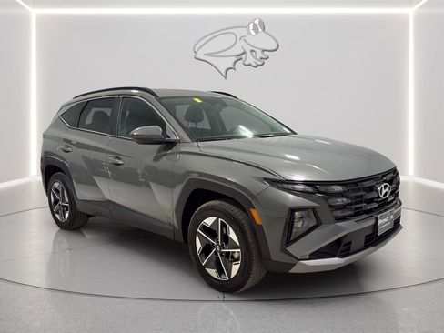 Used 2025 Hyundai Tucson SEL AWD/4WD image 8