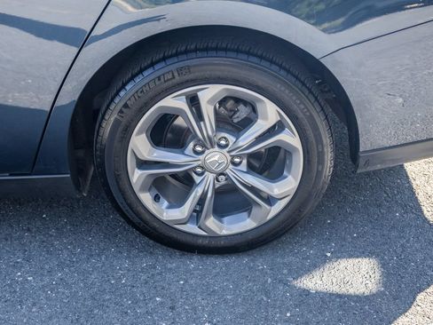 Used 2024 Honda Accord EX image 16