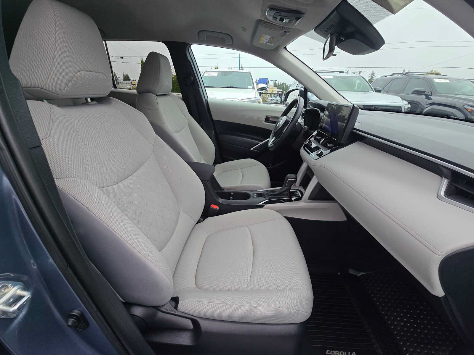 Certified 2024 Toyota Corolla Cross LE AWD/4WD image 11