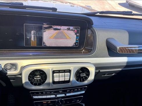 Used 2021 Mercedes-Benz G 550 image 24