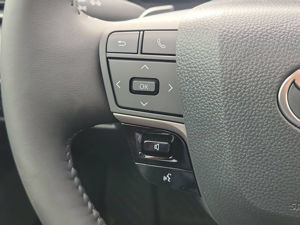 New 2026 Toyota Camry XSE FWD image 9