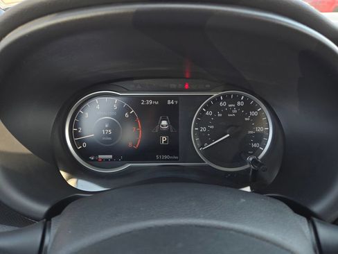 Used 2020 Nissan Kicks SV FWD image 18