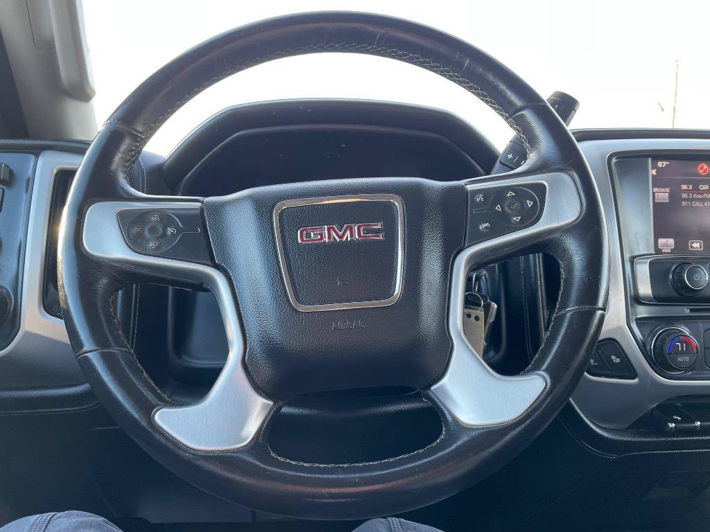 Used 2015 GMC Sierra 2500 SLT w/ Suspension Package, Off-Road AWD/4WD image 17