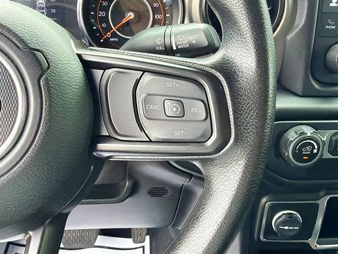 Used 2020 Jeep Wrangler Unlimited Sport image 36