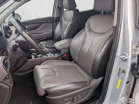 Used 2019 Hyundai Santa Fe FWD image 16