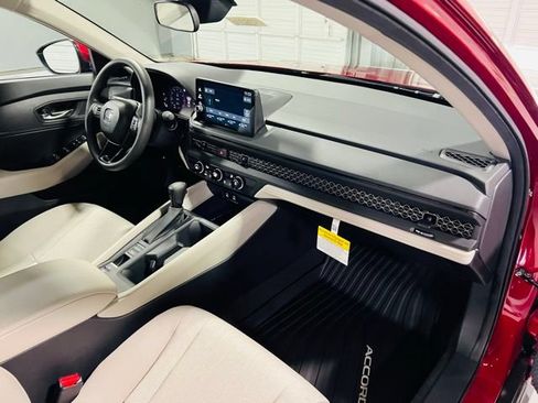 New 2026 Honda Accord LX image 28