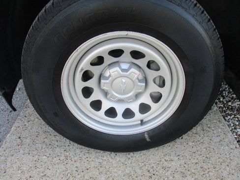 Used 2023 Chevrolet Silverado 1500 W/T w/ WT Value Package image 28