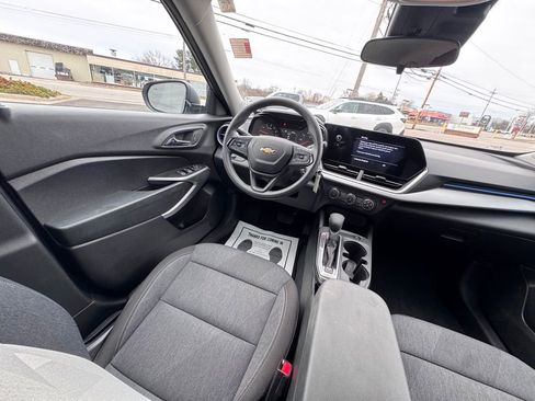 Used 2024 Chevrolet Trax LS w/ Driver Confidence Package image 24