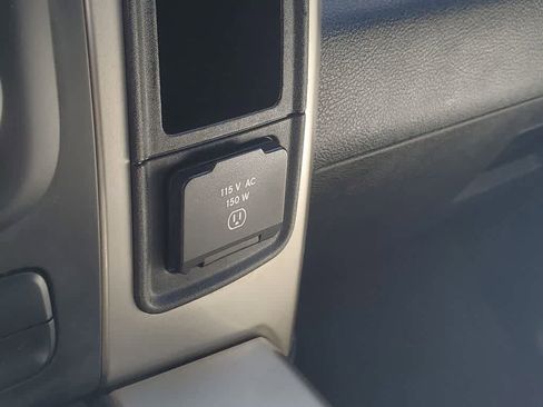 Used 2013 RAM 1500 Big Horn image 30