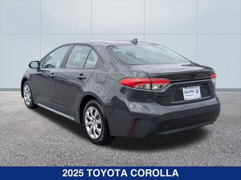 Used 2025 Toyota Corolla LE FWD image 3