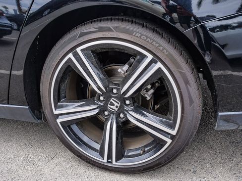 Used 2024 Honda Accord Sport image 19