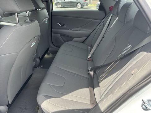 New 2026 Hyundai Elantra Sport FWD image 21