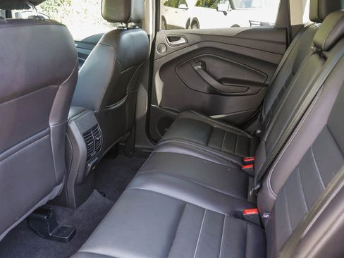 Used 2016 Ford Escape Titanium FWD image 18