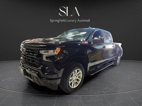 Used 2025 Chevrolet Silverado 1500 RST w/ Convenience Package II AWD/4WD image 6