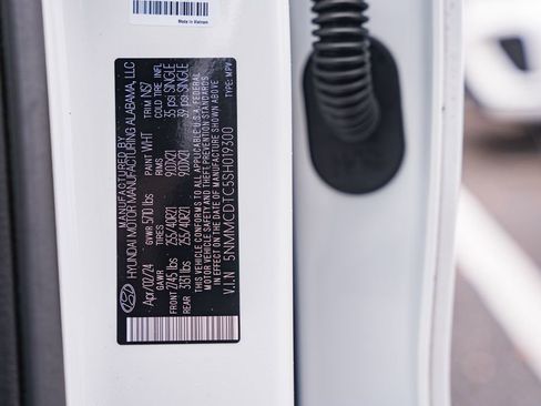 Used 2025 Genesis GV70 3.5T Sport w/ Sport Advanced Package image 43