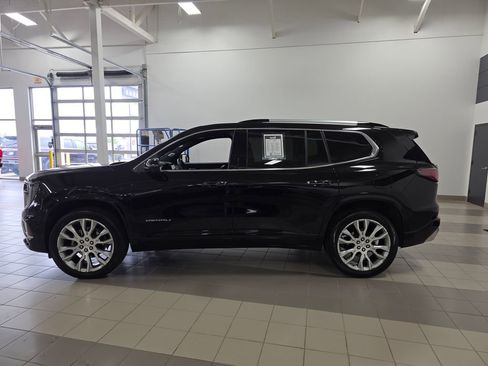 Used 2025 GMC Acadia Denali w/ Super Cruise Package AWD/4WD image 2