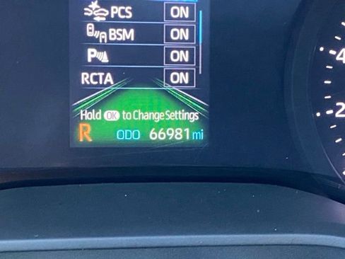 Used 2022 Toyota Sienna XSE w/ XSE Plus Package AWD/4WD image 27