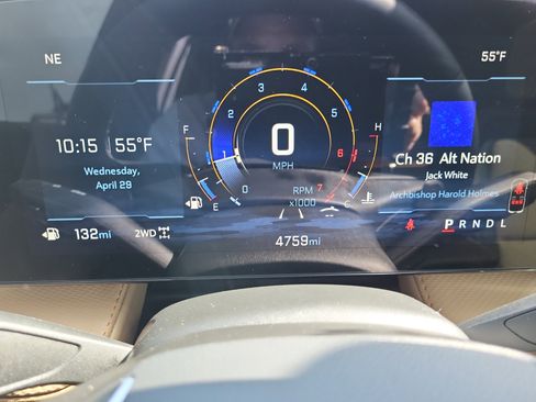 Certified 2026 Chevrolet Equinox ACTIV w/ Convenience Package III AWD/4WD image 9