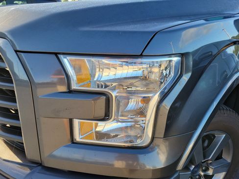 Used 2017 Ford F150 XLT w/ Equipment Group 302A Luxury AWD/4WD image 5