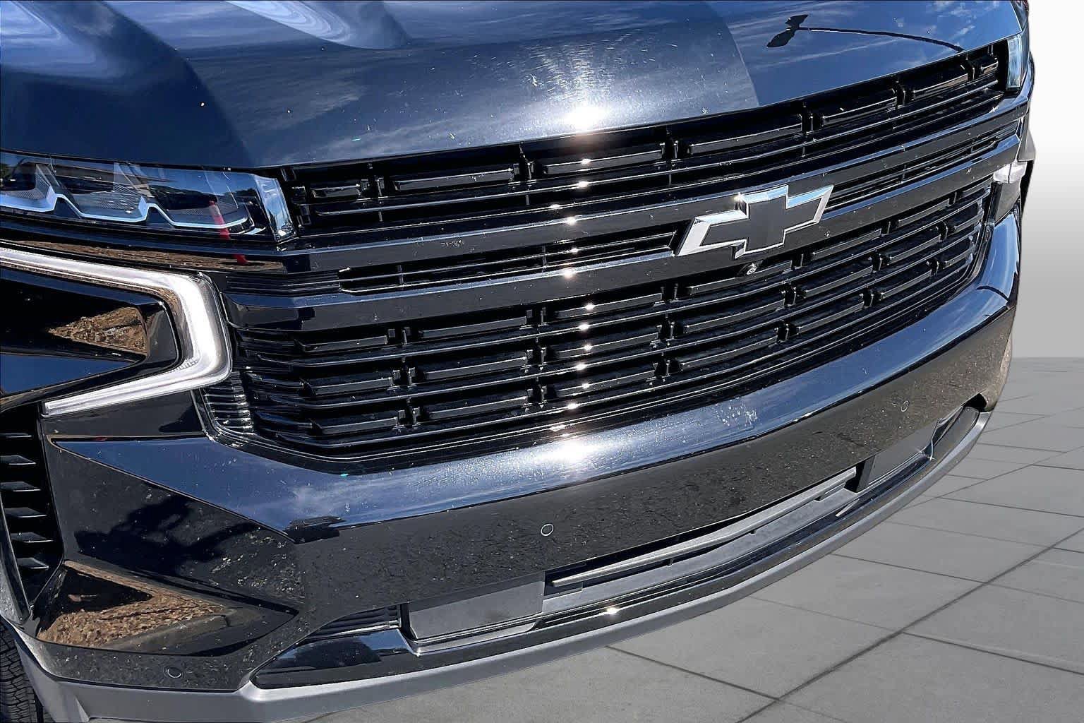 Used 2023 Chevrolet Tahoe RST w/ Luxury Package AWD/4WD image 30