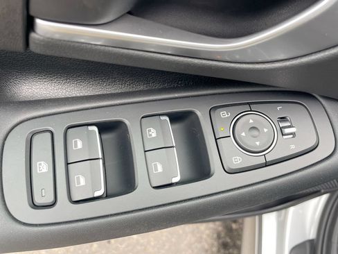Used 2026 Hyundai Sonata SE FWD image 41
