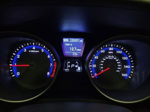 Used 2014 Hyundai Elantra GT w/ Option Group 03 FWD image 23
