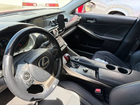 Used 2016 Lexus IS 350 w/ F Sport Package RWD image 6