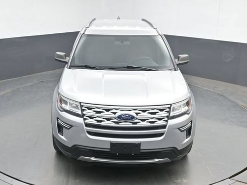 Used 2019 Ford Explorer XLT AWD/4WD image 35