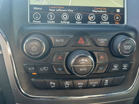 Used 2018 Jeep Grand Cherokee Limited image 14