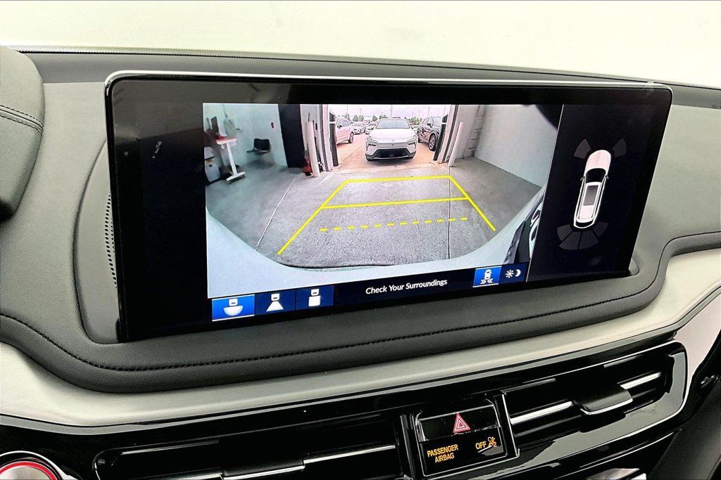 Certified 2026 Acura MDX w/ Technology Package FWD image 28