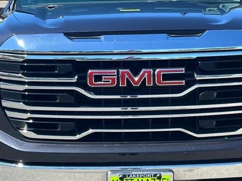 Used 2025 GMC Sierra 1500 SLT AWD/4WD image 7